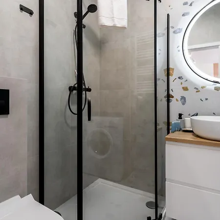 Korfantego Premium 44a By Bookinghost